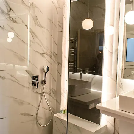 Aether - Modern & Luxe With 65 Tv By Tt * Athens